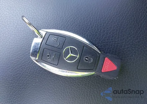 2014 Mercedes-Benz S 550 from USA, damaged, VIN WDDUG8CB0EA047741